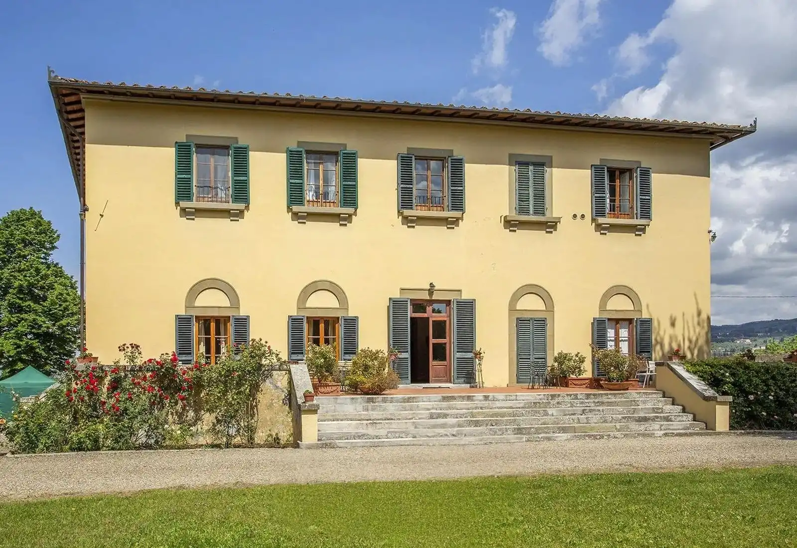 Images Historisch landhuis met park en zwembad nabij Florence