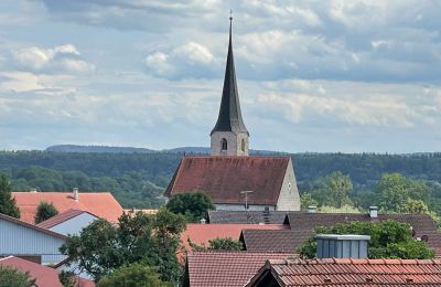 Kasteel te koop 84375 Kirchdorf am Inn, Hofmarkstraße 2, Bayern, Dachboden: Blick nach SO zur Dorfkirche