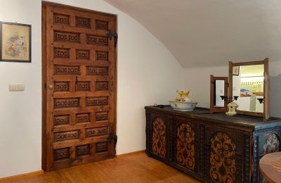 Kasteel te koop 84375 Kirchdorf am Inn, Hofmarkstraße 2, Bayern, Einliegerwohnung im EG: Badezimmertüre