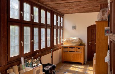 Kasteel te koop 84375 Kirchdorf am Inn, Hofmarkstraße 2, Bayern, 1. Stock: Zimmer im Laubengang (antike Fliesen+FBH)