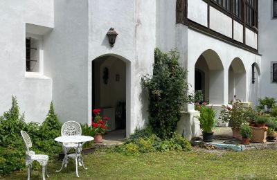 Kasteel te koop 84375 Kirchdorf am Inn, Hofmarkstraße 2, Bayern, Terrasse und sep. Eingang zur Einliegerwohnung