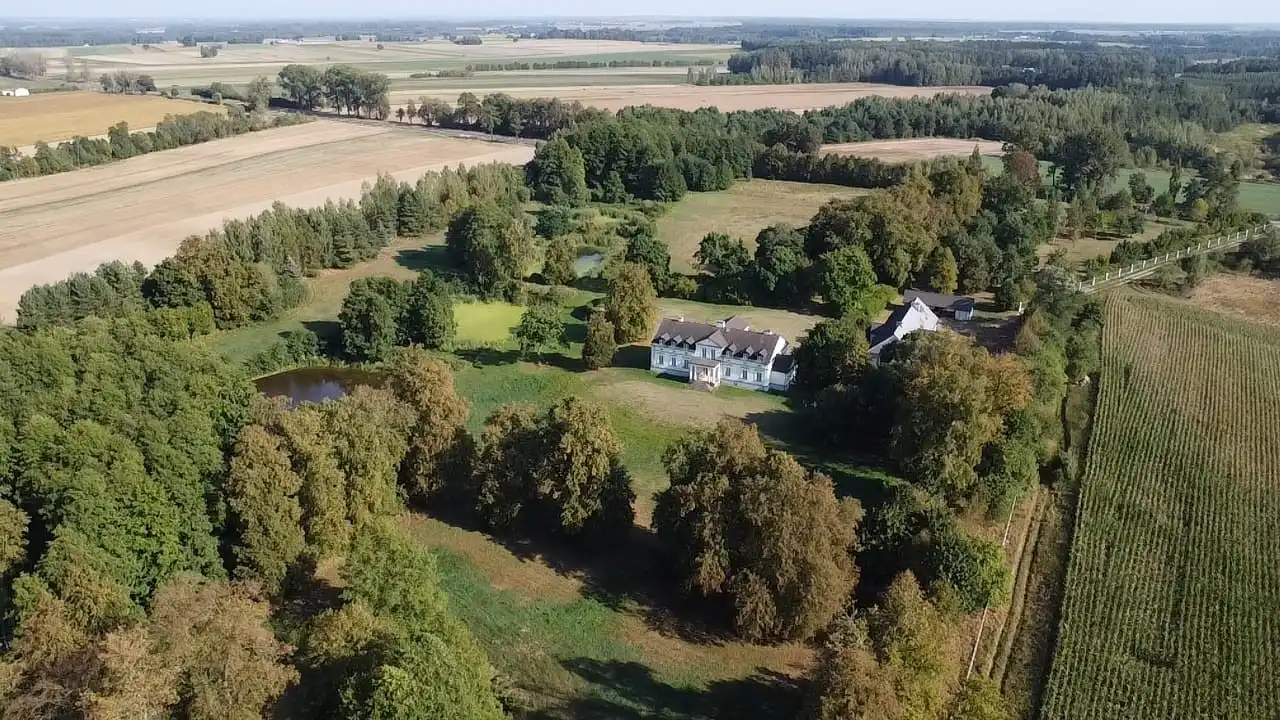 Images Landhuis met park e vijvers