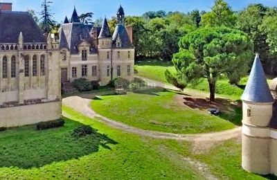 Château à vendre Mirande, Occitanie, Image 3/26