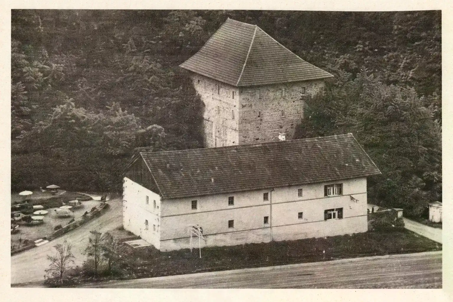 Images Historischer Kult-Turm und Disco im wunderschönen Allgäu