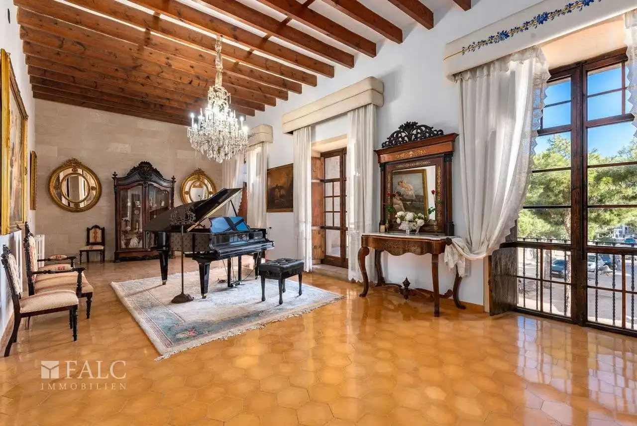 Images Prestigieus stadspaleis in Campos