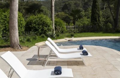 Château à vendre Uzès, Occitanie, Image 28/32