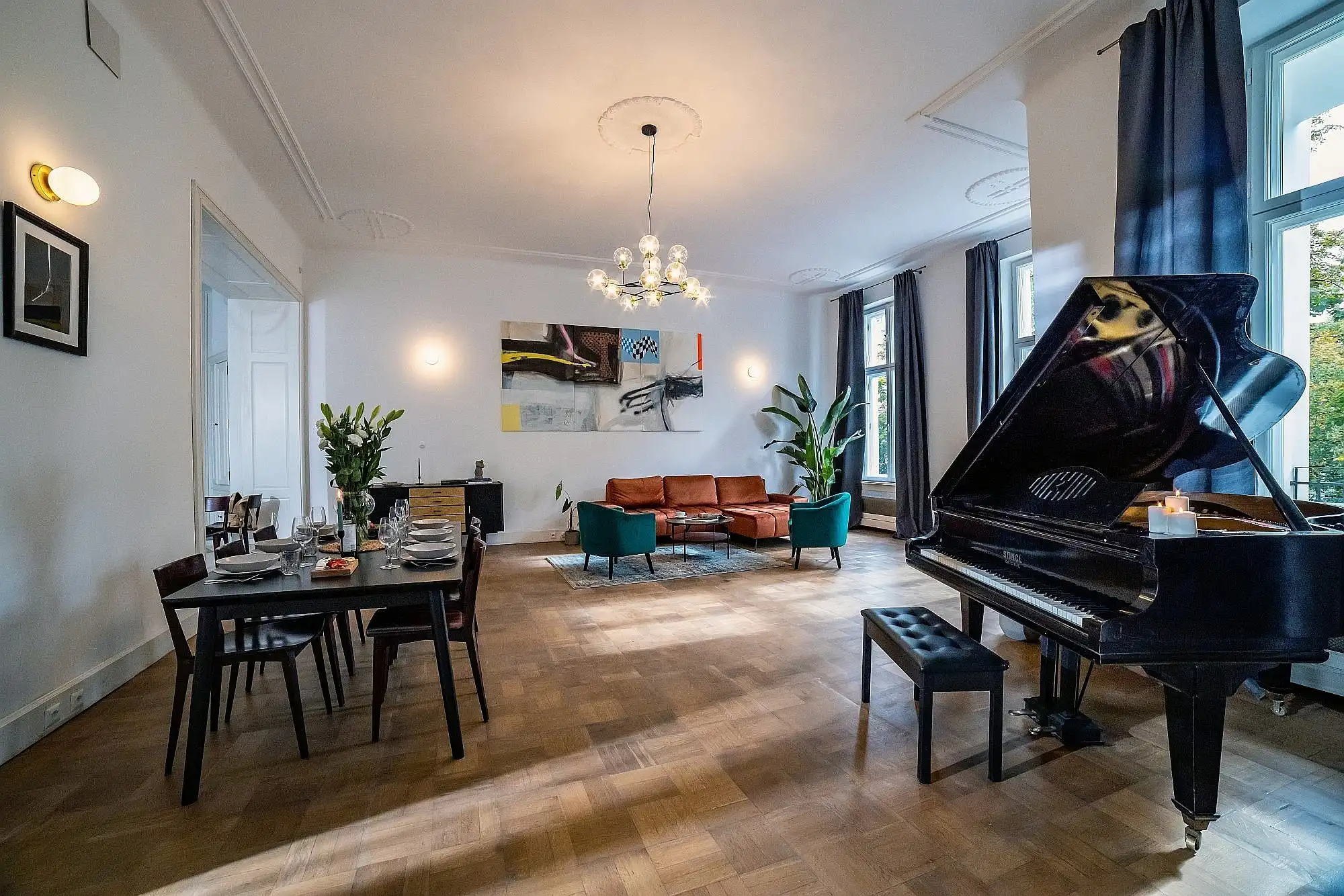 Photos Zjawiskowy apartament w odrestaurowanej kamienicy | W pobliżu hali koszyki