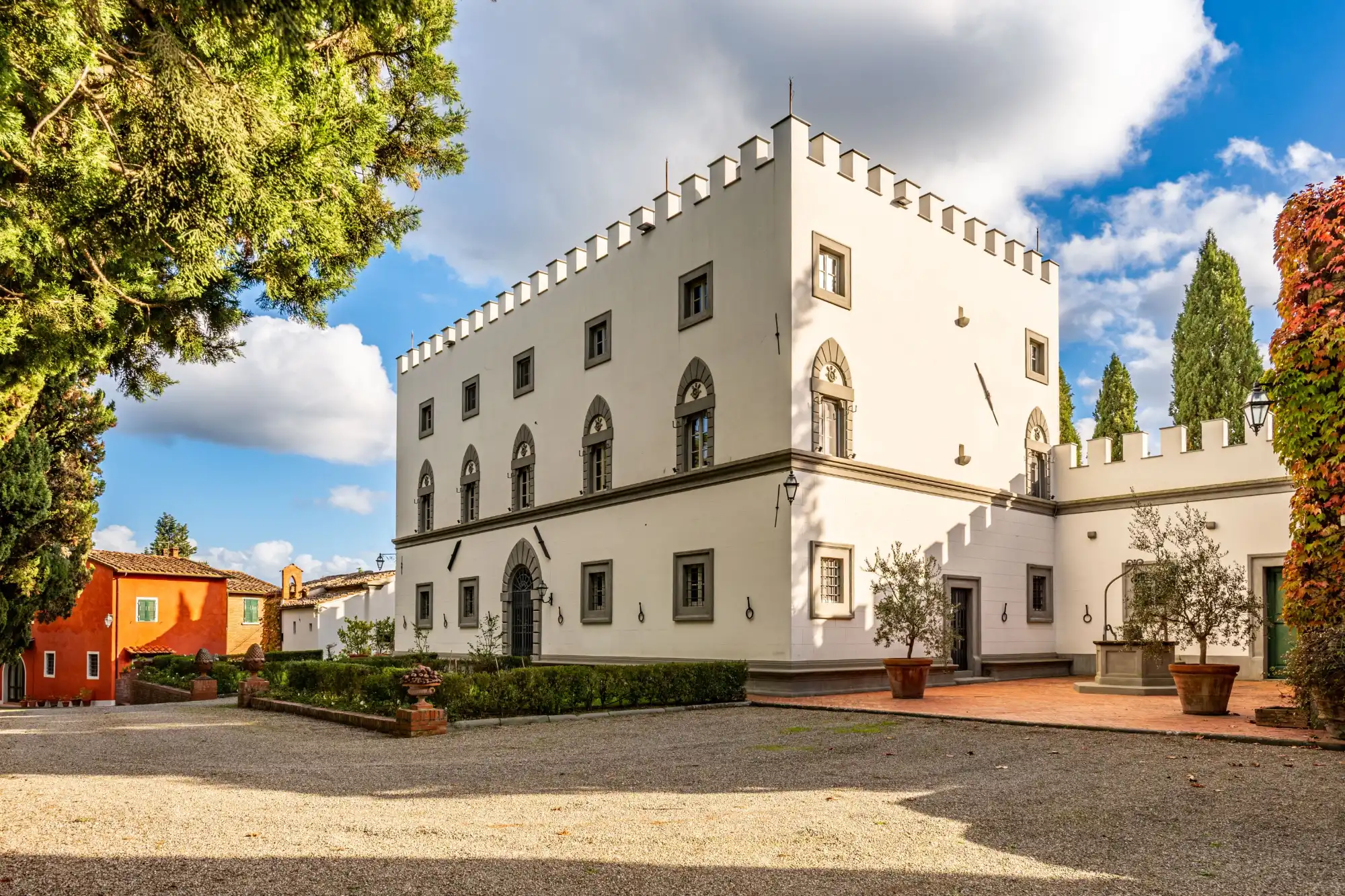 Photos Prestigiosa Dimora Storica con Cappella e Tenuta Privata a San Miniato