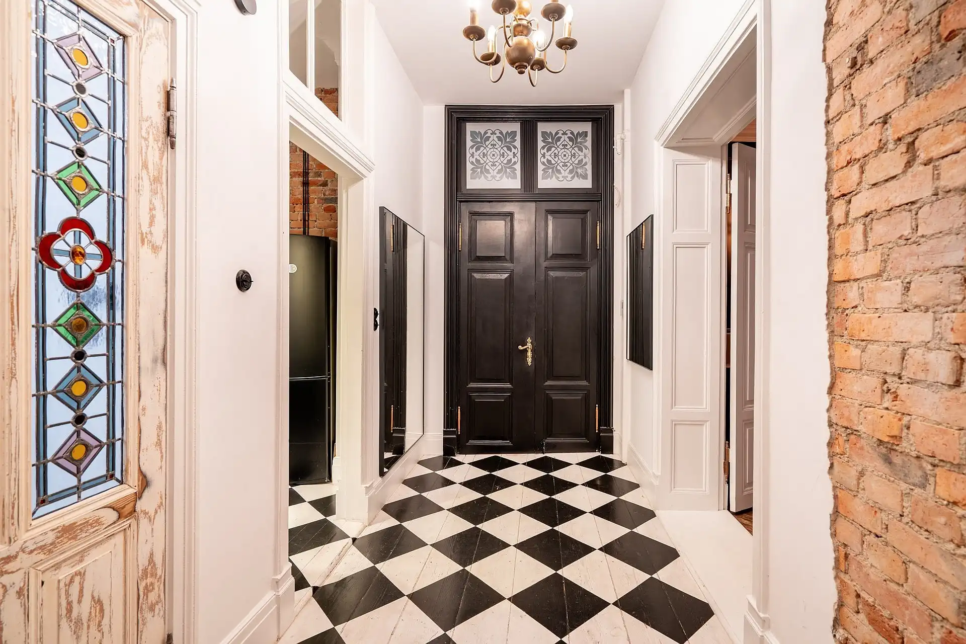 Photos Appartement de 4 pièces dans un immeuble historique à Gdansk, 120 m² - Proche de la vieille ville