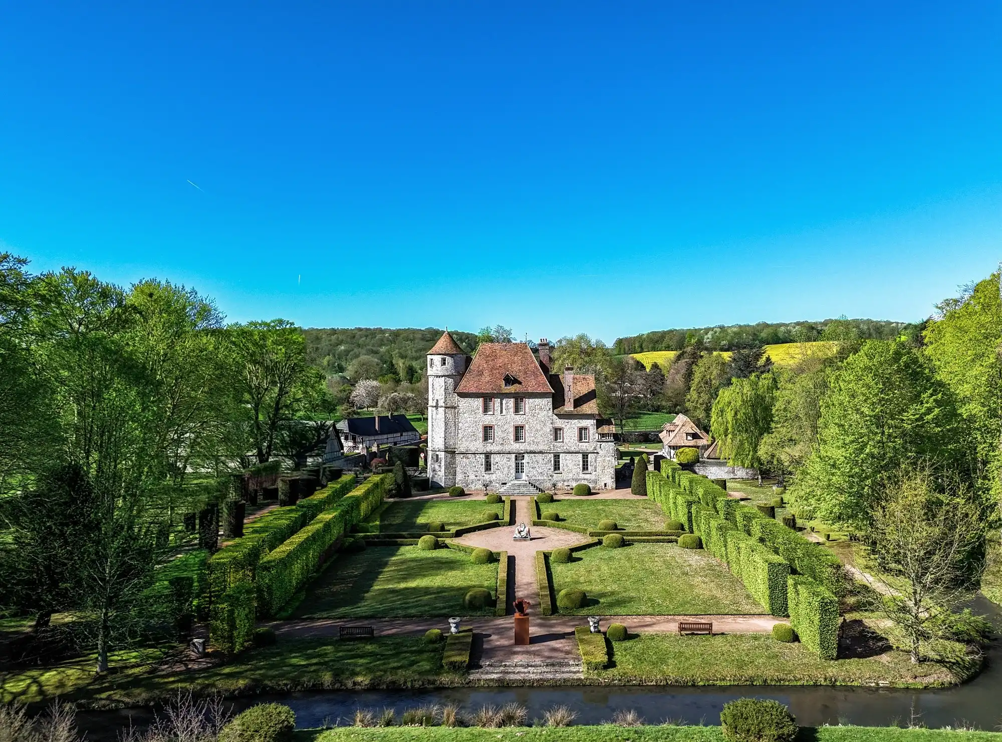 Photos Manoir normand d’origine médiévale avec ses dépendances