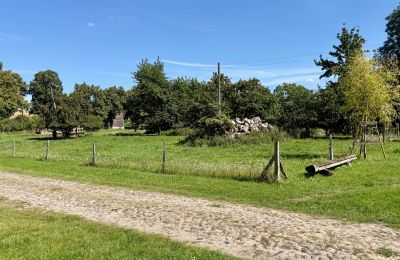 Landhuis te koop Brandenburg, Hofeinfahrt & Koppel