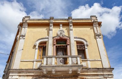 Appartement in een historisch pand te koop Oria, Via Latiano 74, Puglia, Gerenoveerde Gevel