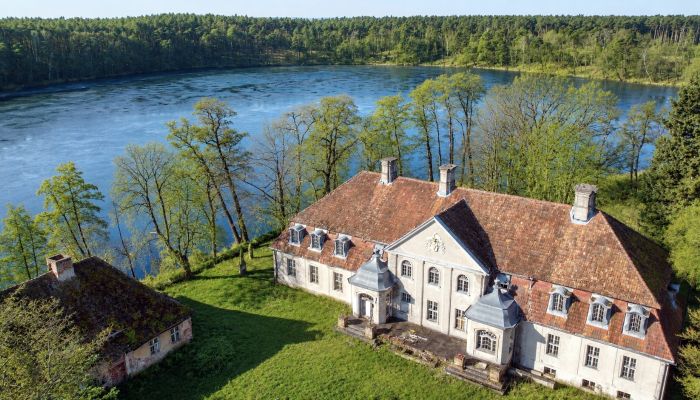 Manoir au bord du lac entre Berlin et Poznan