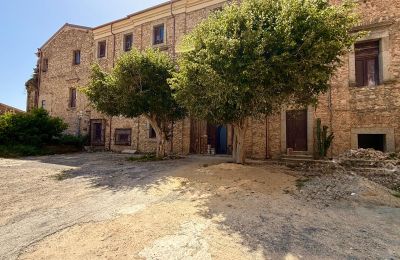Kasteel te koop Nicotera, Calabria, Foto 31/35