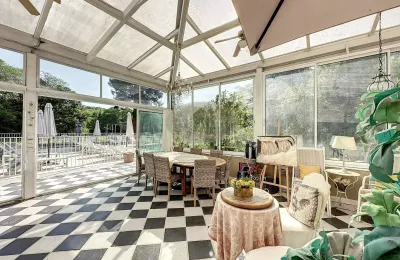 Château te koop La Roche-Posay, Nouvelle-Aquitaine, Foto 32/41
