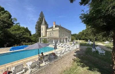 Château te koop La Roche-Posay, Nouvelle-Aquitaine, Foto 4/41