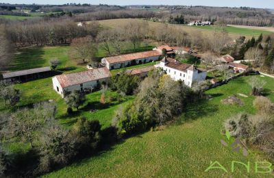 Landhuis te koop Condéon, Nouvelle-Aquitaine, Foto 2/11