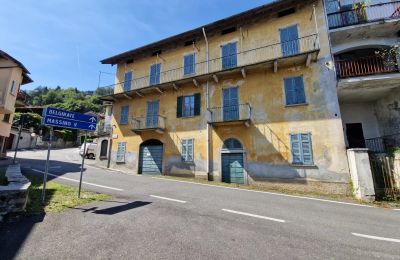 Landelijk huis te koop Magognino, Piemonte, Buitenaanzicht
