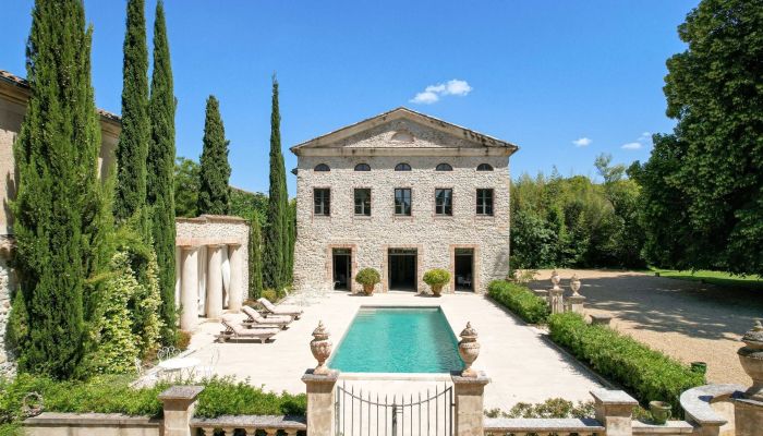 Kasteel te koop Uzès, Occitanie