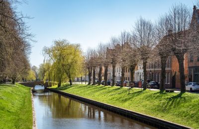 Herenhuis te koop 25840 Friedrichstadt, Sleeswijk-Holstein, Gracht vor dem Haus 