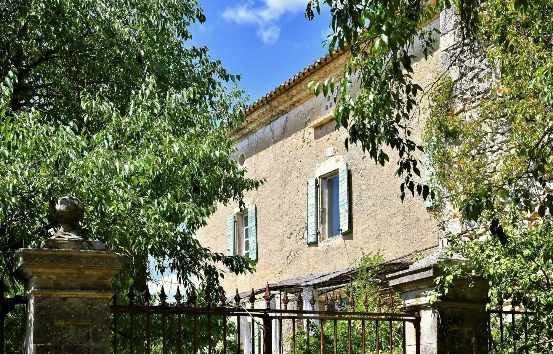 Photos Mas de hameau avec vues sur la campagne
