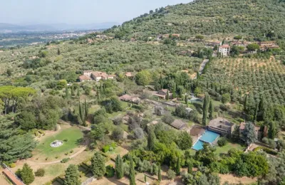 Monastère à vendre Arezzo, Toscane, Image 2/86