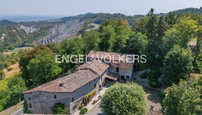 Maison de campagne à vendre San Polo d'Enza, Émilie-Romagne