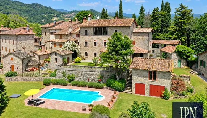 Landhuis te koop Caprese Michelangelo, Toscane