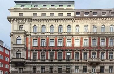 Herenhuis te koop Praha, Karlovo náměstí , Praag, Foto 1/12