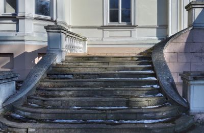 Kasteel te koop Lubstów, Pałac w Lubstowie, Groot-Polen, Trap