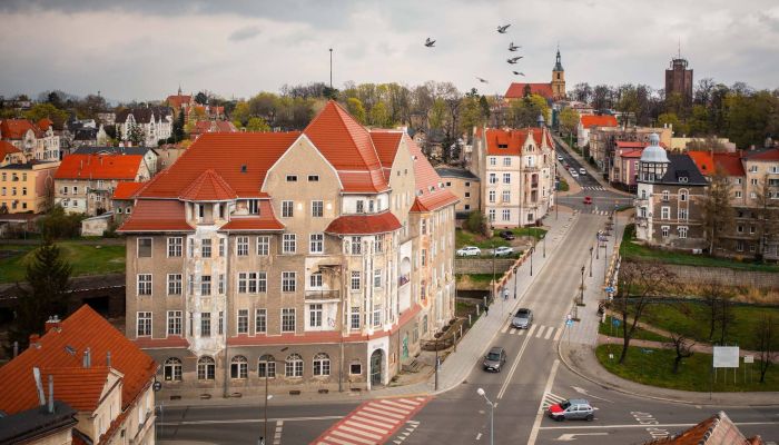 Historisch pand te koop Dzierżoniów, Neder-Silezië,  Polen