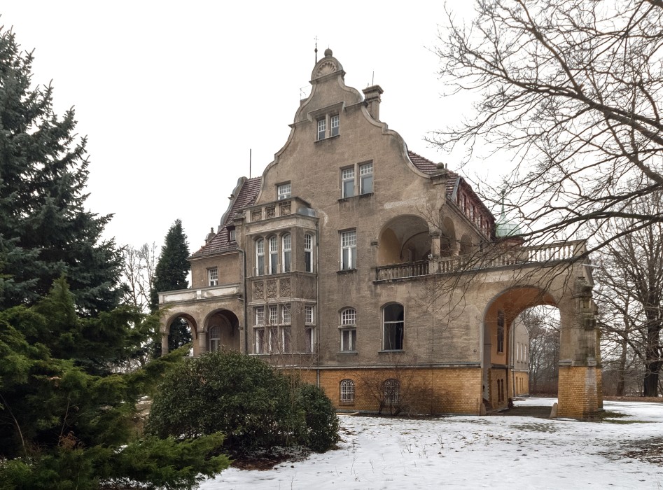 Château Petershain in Saxony, Petershain - Hóznica