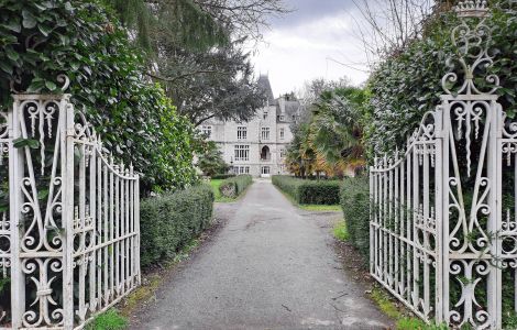 Manoirs de Bretagne : Château du Val-Bouan