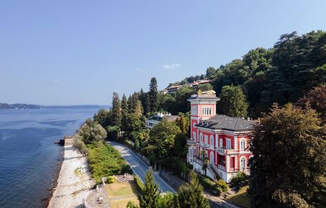 Stresa, Via Sempione Sud - Villas historiques à Stresa : Villa Excelsior Niobe