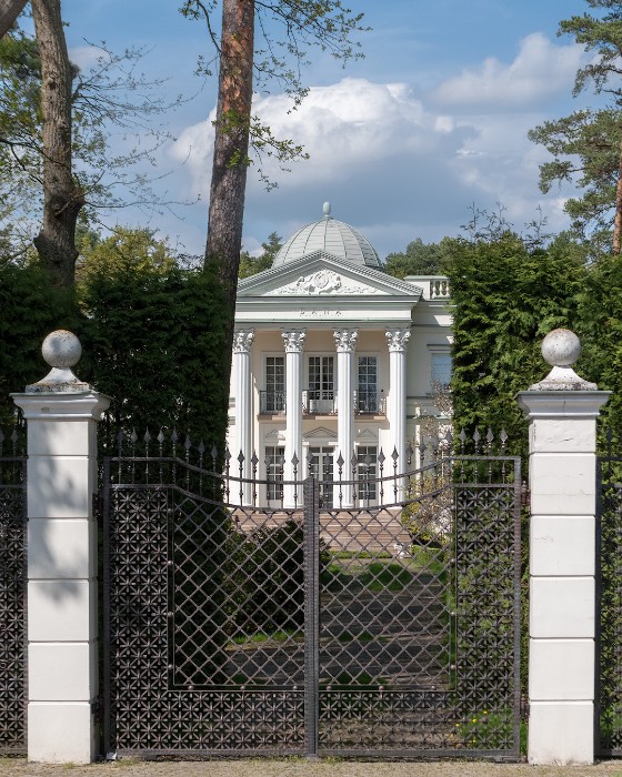 Villa neuve à Konstancin-Jeziorna, Konstancin-Jeziorna
