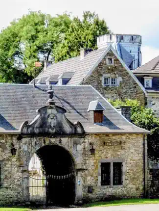 Château en Belgique près de l'Allemagne – Airbnb, Astenet, Wallonie