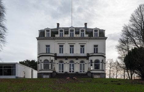 /pp/public_domain/thumb-be-kortrijk-kasteel-t-hooghe.jpg