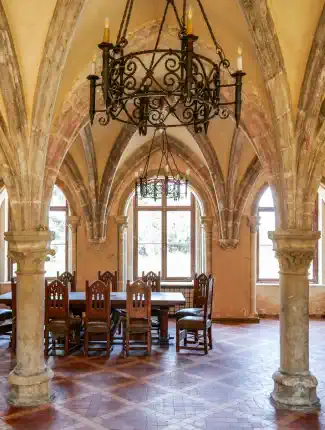 Château du XVIIIe siècle et église abbatiale, Vendômois, Val de Loire, Vendôme, Centre-Val de Loire